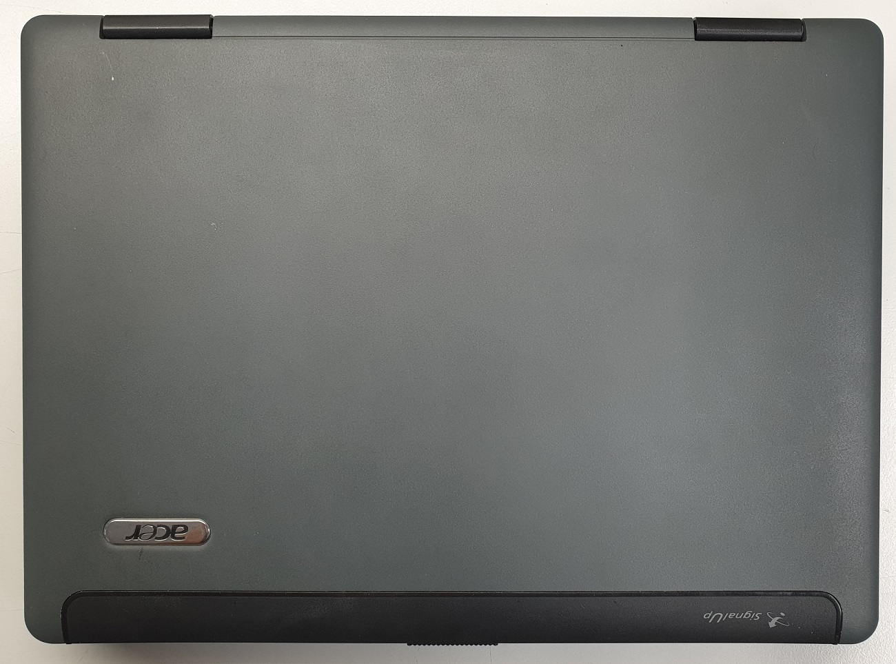 Acer TravelMate 5720G-602G25Mi T7500 2+250Gb X2400XT VHP