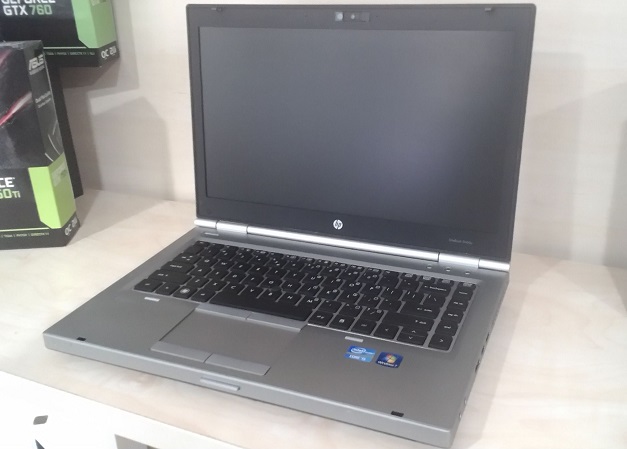 HP EliteBook 8460p i5-2520M/4GB/320Gb/DRW/HD 14" W7PRO #RFB HP EliteBook 8460p i5-2520M/4GB/320Gb/DRW/HD 14" W7PRO #RFB